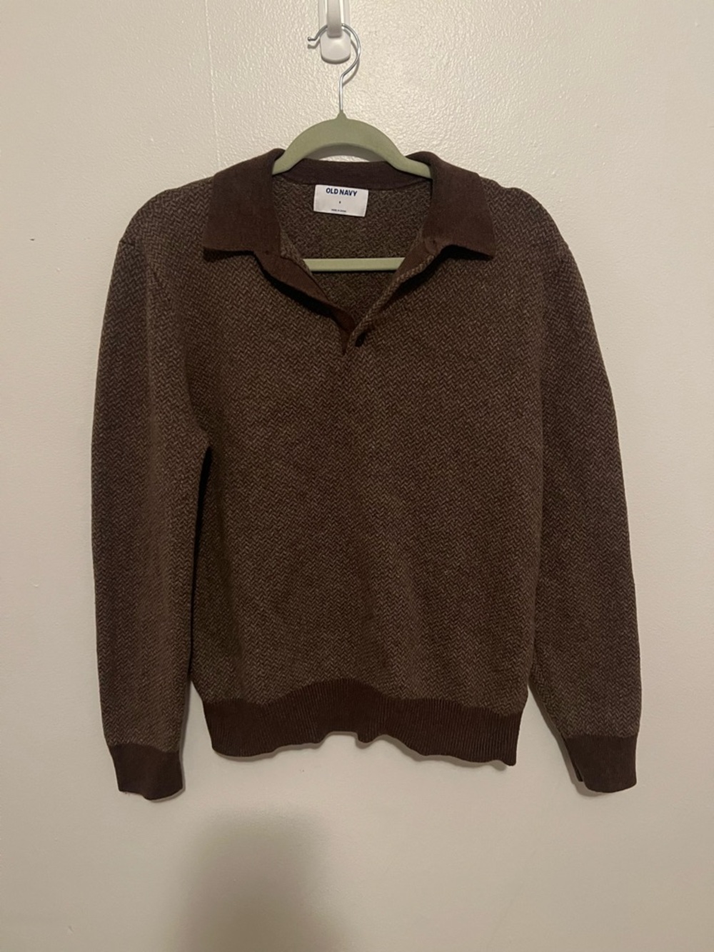 Old Navy Men’s Brown V-Neck Polo Sweater